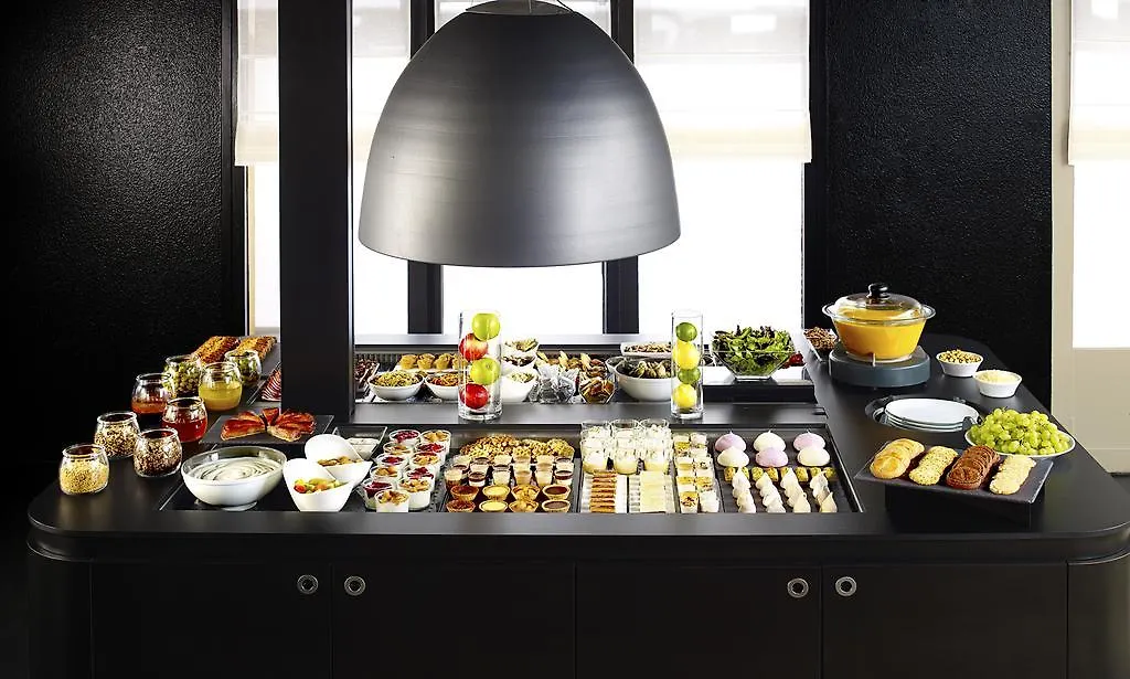 Campanile Millau Hotel 3*,